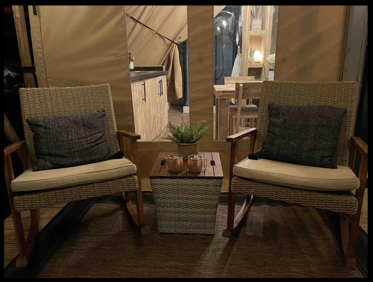 Firefly Season Glamping Hotel Sevierville Ngoại thất bức ảnh