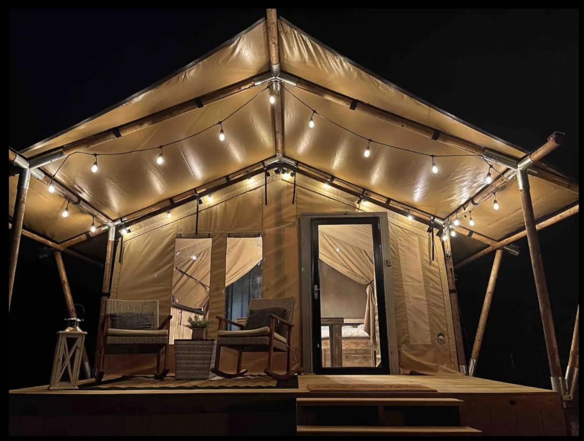 Firefly Season Glamping Hotel Sevierville Ngoại thất bức ảnh