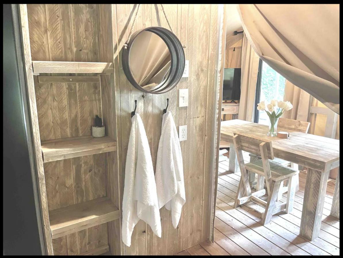 Firefly Season Glamping Hotel Sevierville Ngoại thất bức ảnh
