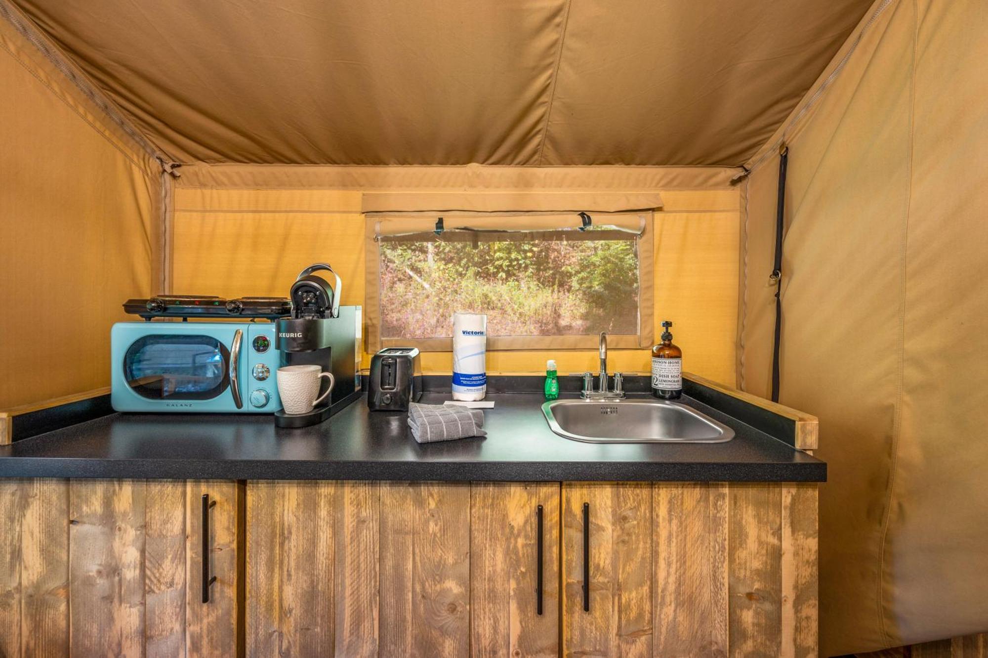 Firefly Season Glamping Hotel Sevierville Ngoại thất bức ảnh